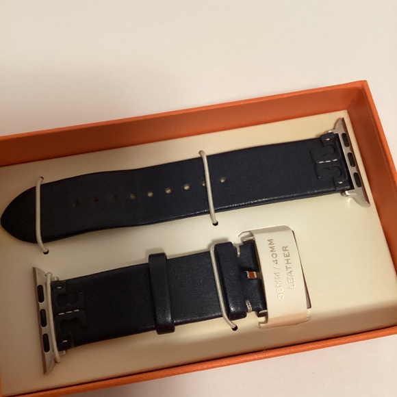 Tory Burch leather watch band - Picture 5 of 6